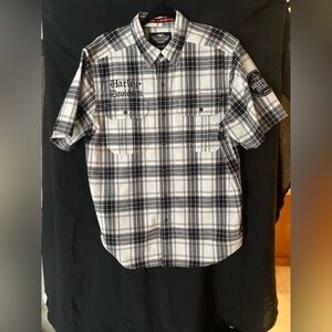 Harley-Davidson button up short sleeve shirt